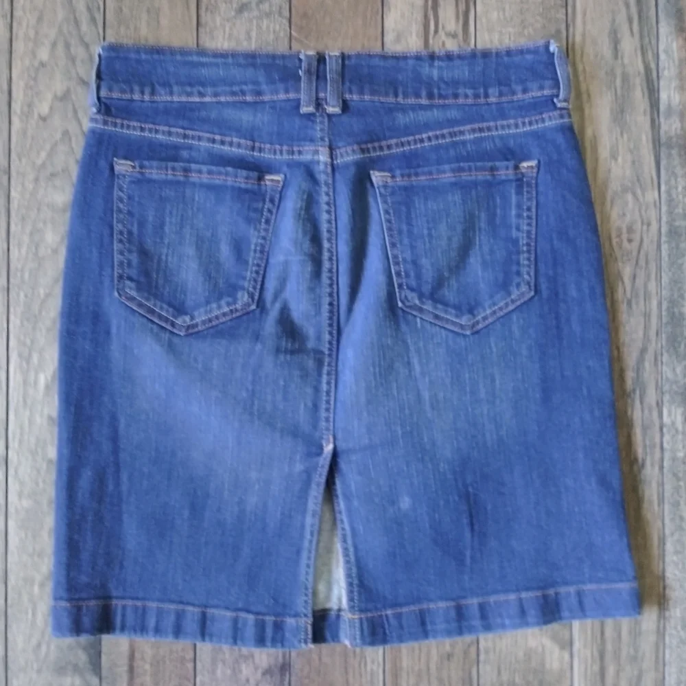 Old Navy Denim Skirt Women's Size 8